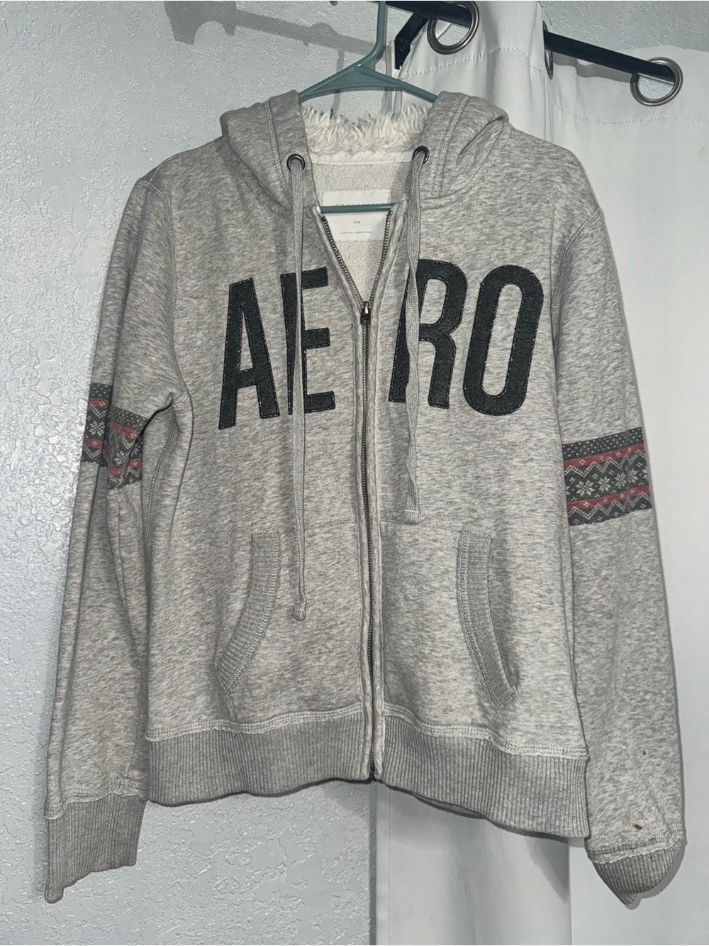 Aeropostale Gray Zip-Up Hoodie with Sherpa Lining and Patterned Sleeve Detail